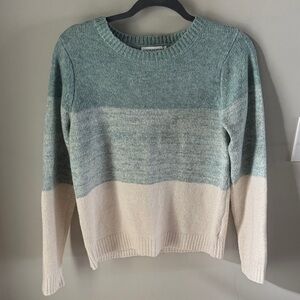 cupcakes & cashmere Green and Cream Sweater